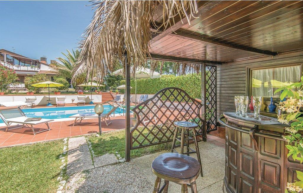 Villa Serena Asís Exterior foto